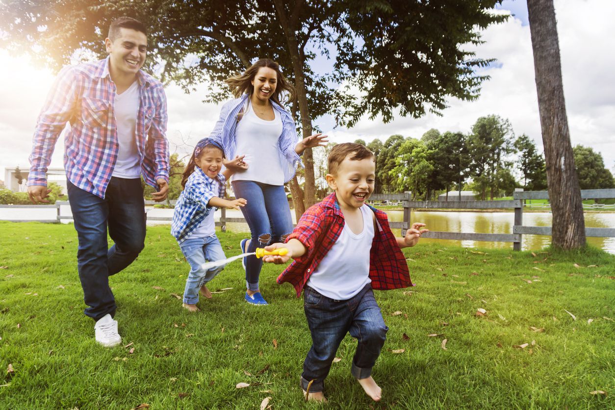 Family Pictures in Park