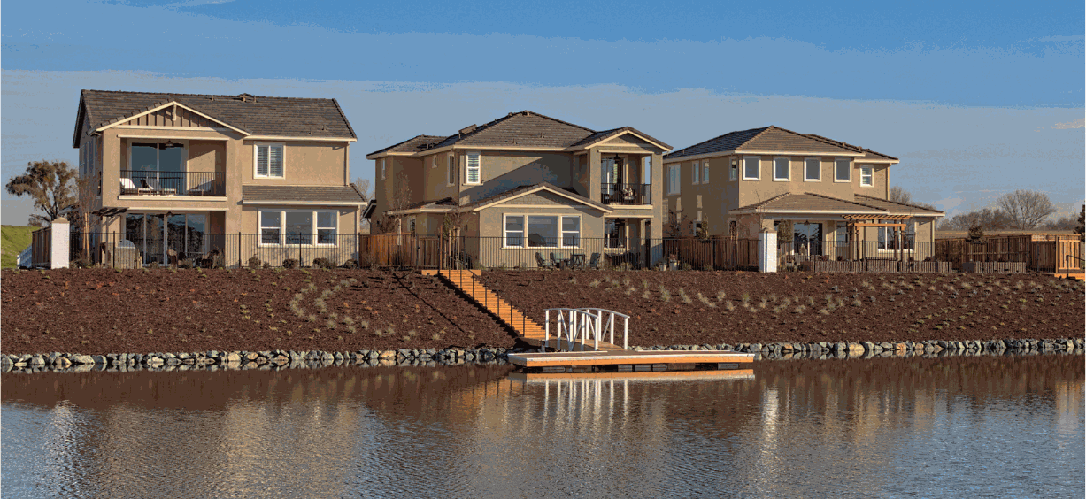 Homes on the Lakefront at River Islands