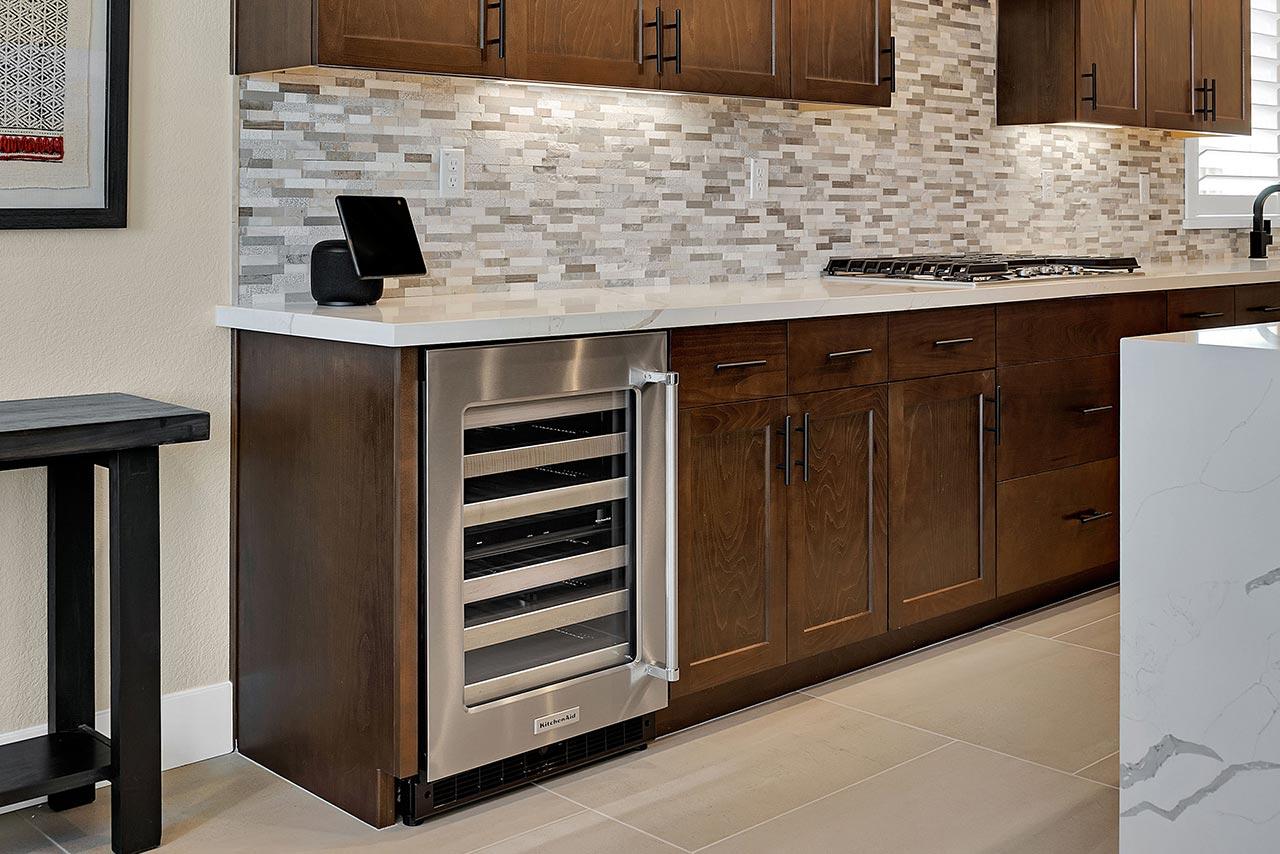 Kiper_SkyeAtRiverIslands_Res1-Kitchen_2794-11x8_geo