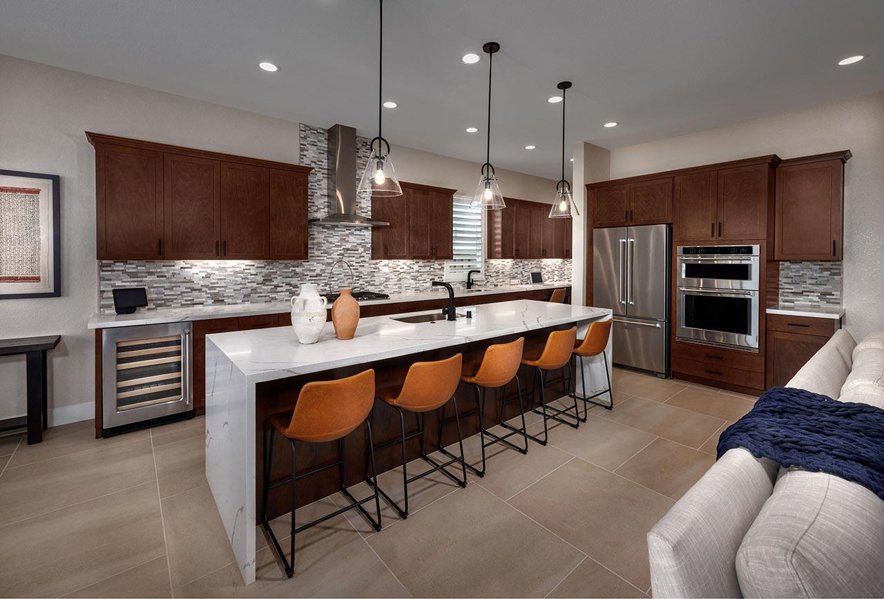 Kiper_SkyeAtRiverIslands_Res1-Kitchen_528c-11x8_geo