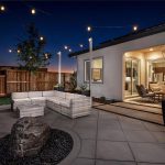 Kiper_SkyeAtRiverIslands_Res1-Patio2-7831b-11x8_geo