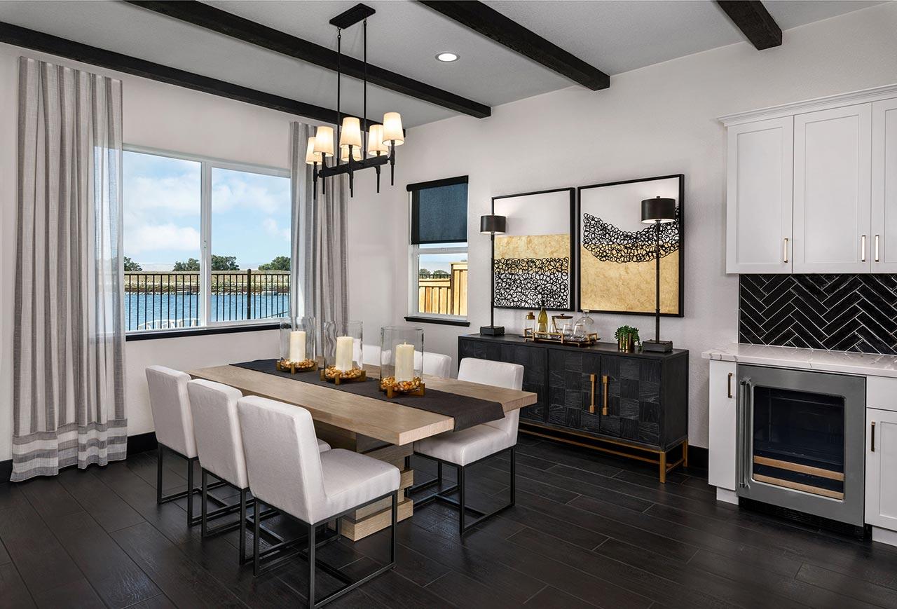 Kiper_SkyeAtRiverIslands_Res3-DiningRoom_1570b-11x8_geo