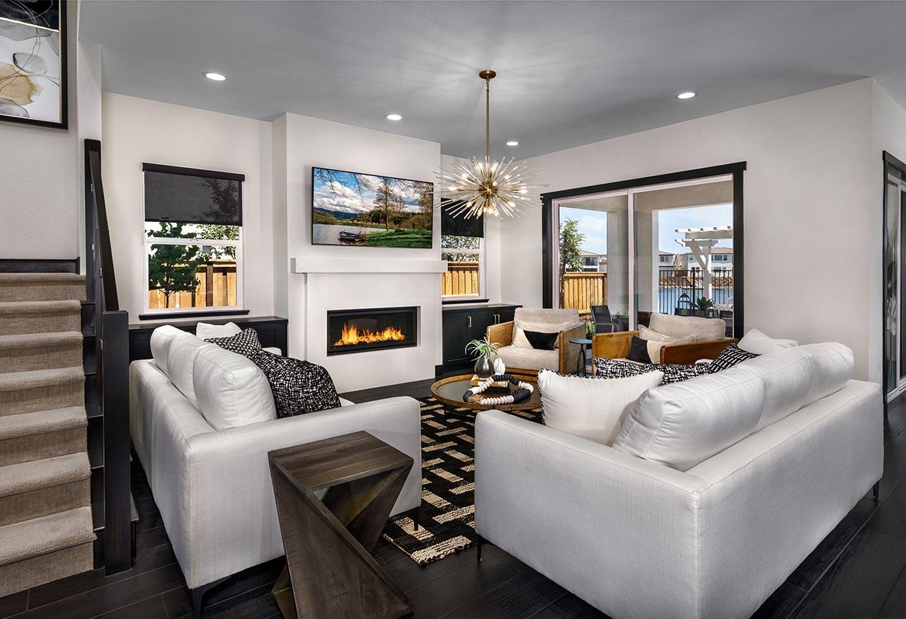 Kiper_SkyeAtRiverIslands_Res3-Greatroom_2031c-11x8_geo