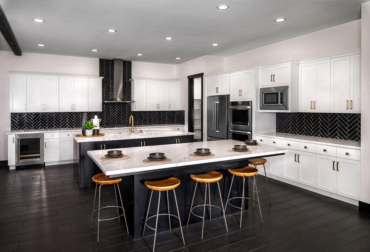 Kiper_SkyeAtRiverIslands_Res3-Kitchen_1512c-11x8_geo