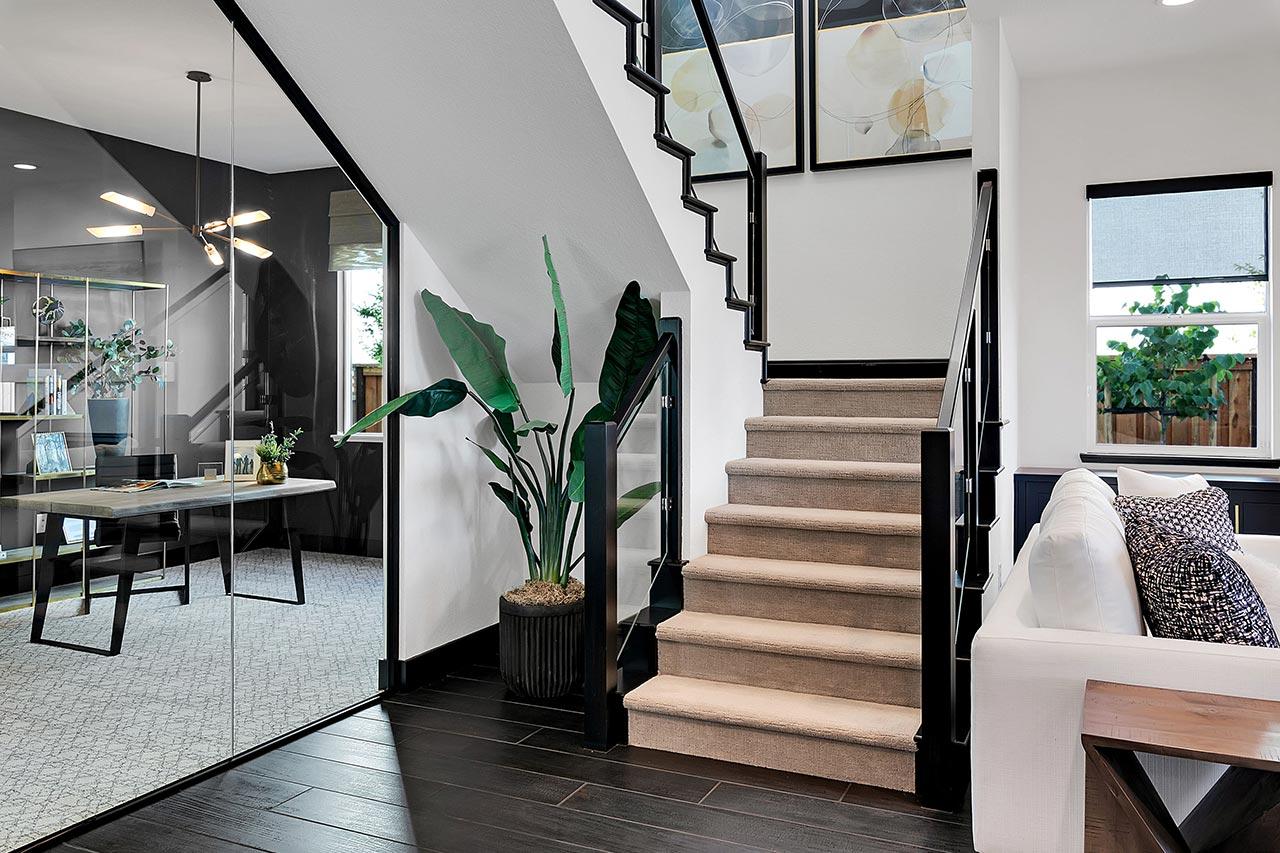 Kiper_SkyeAtRiverIslands_Res3-Stairs_2213-11x8_geo