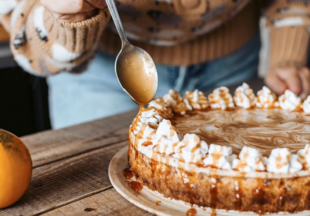 a pumpkin cheesecake
