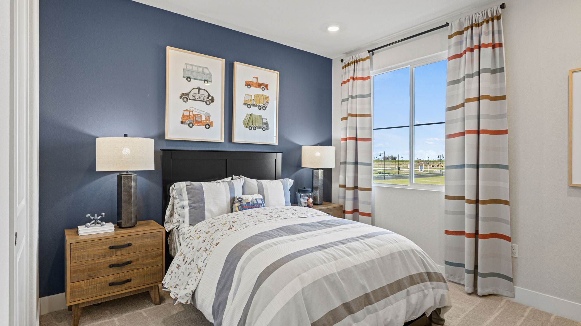 Lacewood-Bedroom-3