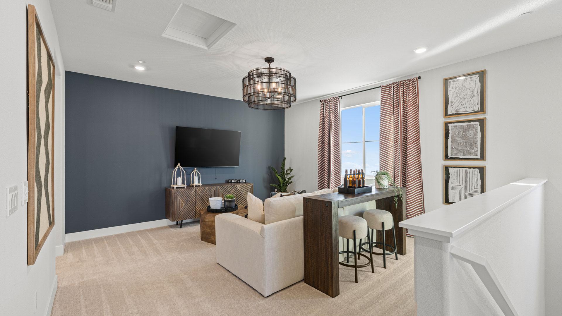 Lacewood-Loft