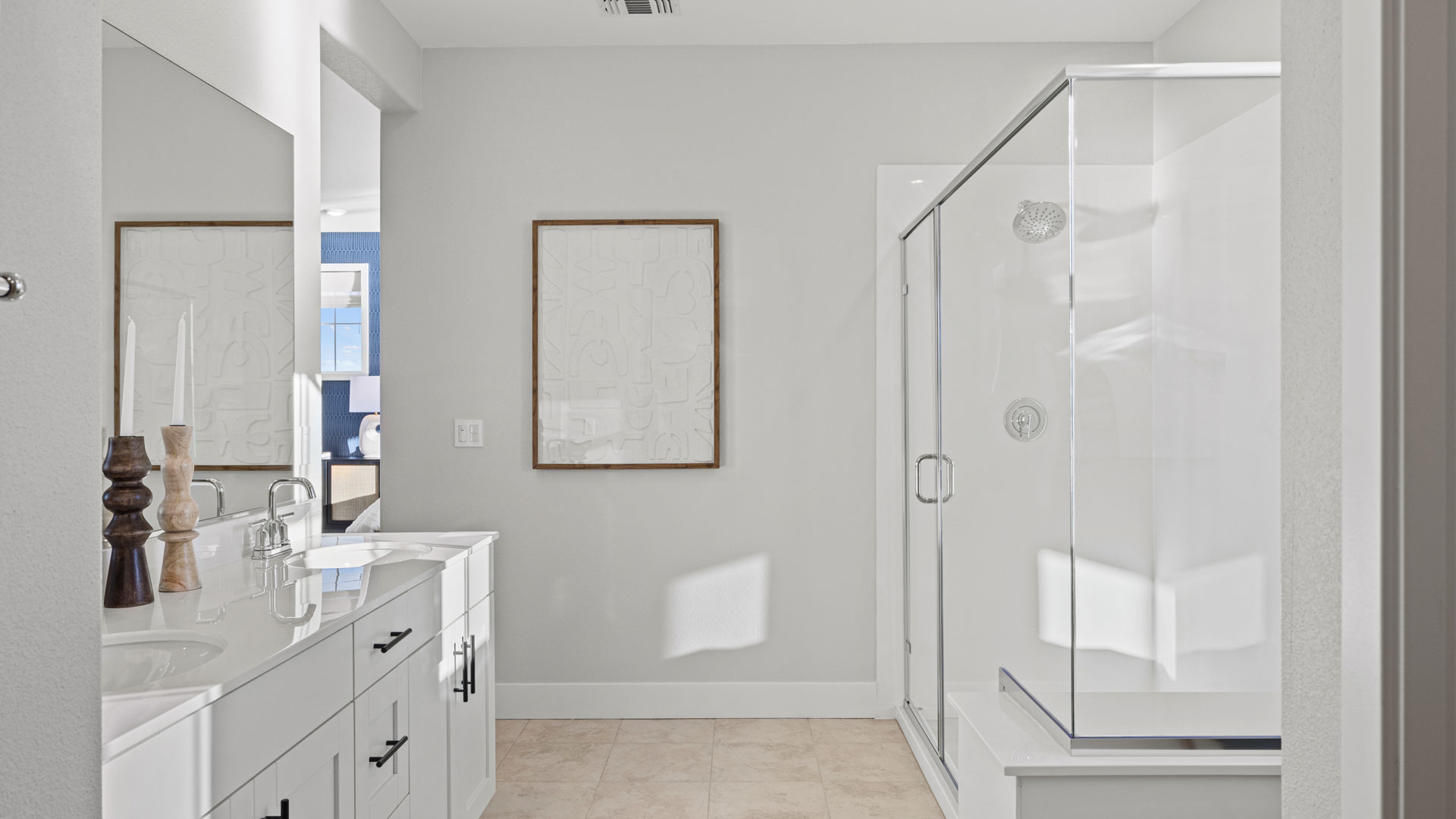 Lacewood-Primary-Bath-3