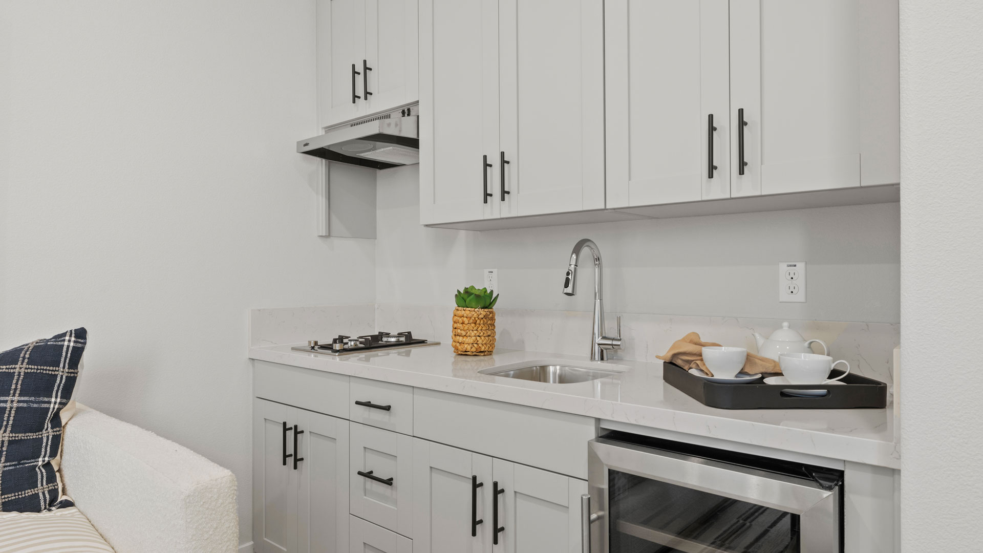 Luna-Opt-ADU-Kitchen