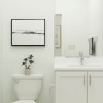 BAH_MeridianRiverIslands_Res2_Bath3_F1
